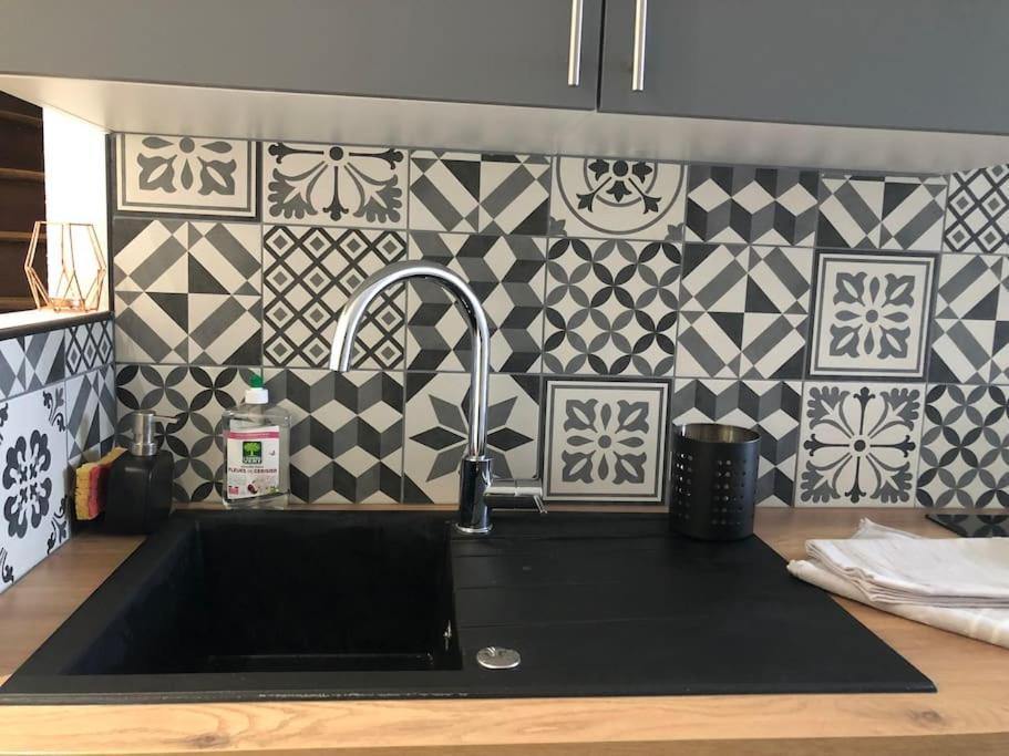 Maison Harry Potter Pour 6 Personnes En Centre Ville Montauban Exterior foto
